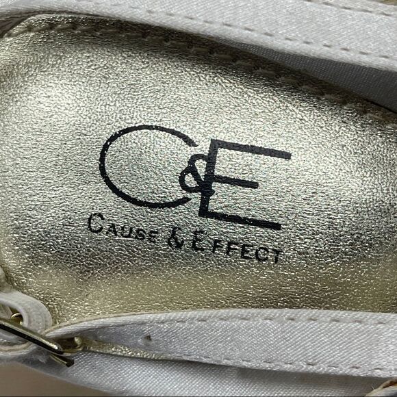 Cause & Effect Sandals Satin Rhinestones Bridal Wedding Strappy Women's 7 - Picture 9 of 10